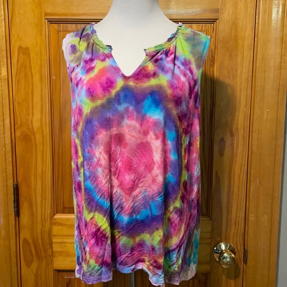 Meet your posher - Picture 12 of 17